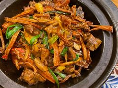 生态蘑菇炖肉-清真·玛丽亚新疆菜主题餐厅(浙江中路店)