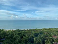 -三亚湾海居铂尔曼度假酒店