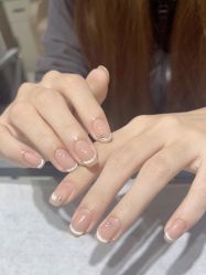 -艾珂·美甲美睫