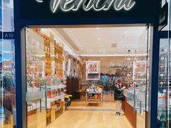 -VENCHI 闻绮(上海佛罗伦萨小镇店)