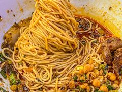 -李与白包子铺(桐梓林店)