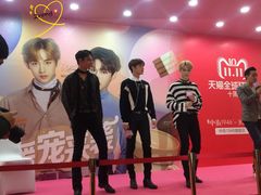 -星巴克臻选(成都环球乐天店)