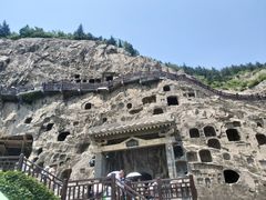 -龙门石窟
