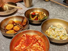 -草家酱蟹炭火烤肉店(珲春南路二店)