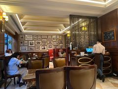 -上海和平饭店维克多咖啡厅 Victor's