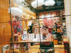 -百新书局(尚悦湾店)