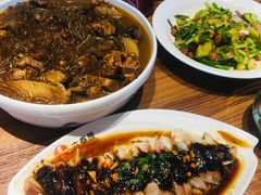 -六泰居·尔滨地标·东北菜(松北店)