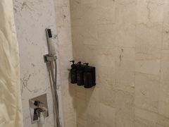 -上海新锦江大酒店