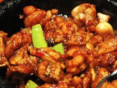 石锅杭椒牛蛙-桂满陇天书(南京德基旗舰店)