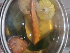 -海鲨湾海鲜会馆(百家湖1912店)