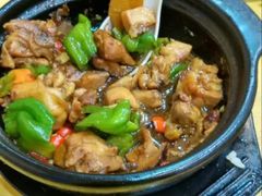 杨铭宇黄焖鸡-绳金塔美食街(前进路店)