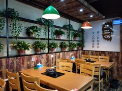 -陆记牛庄·碳锅龙虾烧烤(爱上花园店)