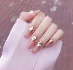 -花系美·美甲美睫精品店