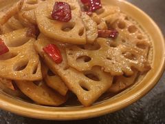 大碗藕片-湘肠香火锅店(团结湖店)