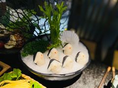 -湊湊火锅·茶憩(新中关购物中心店)