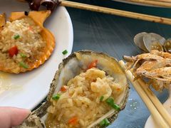 -覃记海鲜美食餐厅