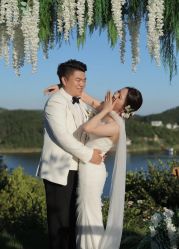 -青禾蒙娜丽莎婚纱摄影(武汉总店)