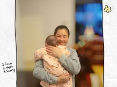 -鲸鱼妈妈月嫂/育婴师定制