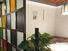 -姜君·千岛湖鱼头馆(浦东大道店)