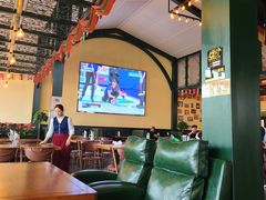 -普兰达德国餐厅·德式脆皮烤猪肘·自酿啤酒(观唐店)