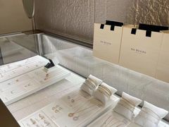 -DE BEERS 戴比尔斯(上海国金中心店)