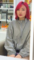 -虫二·专注健康烫染沙龙