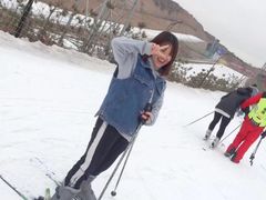 -采薇庄园四季滑雪场