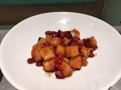 -姚姚酸菜鱼·金戈戈香港豉油鸡(喜荟城联名店)