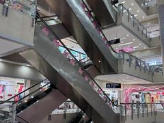 -百荣世贸商城