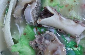 High-Calcium Pork Shank Rice Noodles