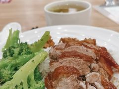 -裕记烧腊连锁餐饮(国商分店)