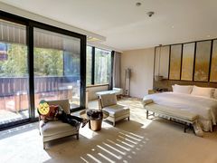 -上海衡山路十二号华邑酒店