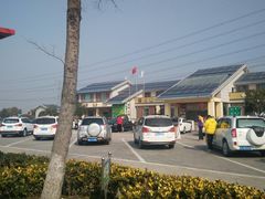 -八仙台服务区-停车场