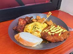 -facepork脸猪咖喱·比脸大的猪排(建国西路店)