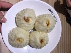 -凤起龙游老面包子(凯德晶品店)