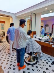-理昂男士理发店 Barber shop