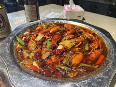-休记光头香辣蟹干锅店(衣冠庙店)