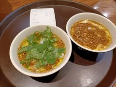 -万记麻辣烫国展总店