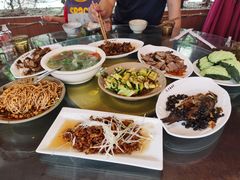 -老鼎万春卤菜(五代传承创始老店)