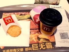 -麦当劳(南京路2店)