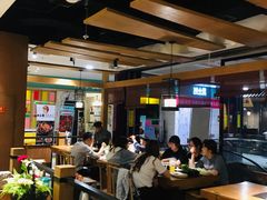 大堂-呷哺呷哺(万达新世界店)