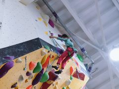 -问山MountQuest攀岩馆