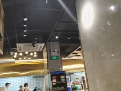 大堂-百年尹氏汤包(湖南路狮子桥店)