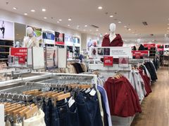 -优衣库(太原龙湖万达广场店)