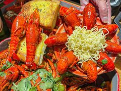 -东方一串·龙虾烧烤·特色烤鱼(柳州路店)