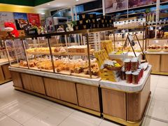 面包甜点陈列柜-皇后西斯汀饼店(文化路店)