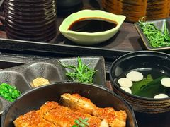 一鳗三吃-玄白·炭烤活鳗(上海首店)