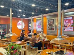 -哈尔滨小酒馆·鲜肉现穿自助烧烤(康新花园店)