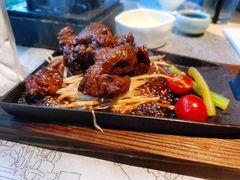 -穹六人间 people 6(岳阳路店)