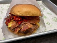 香辣烟熏培根牛肉堡-Shake Shack(西单大悦城店)